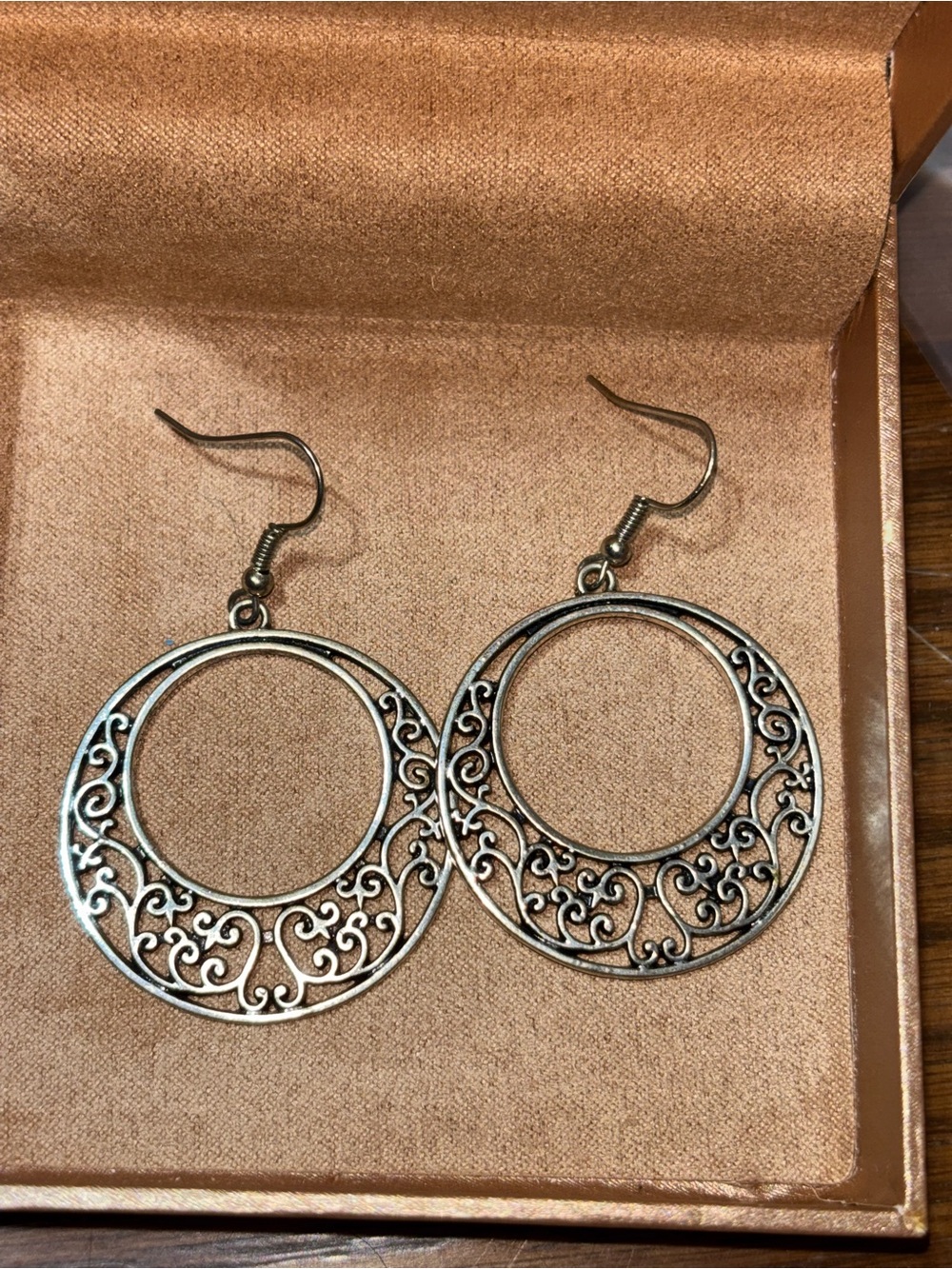Silver Tone Filigree Hoop Earrings
